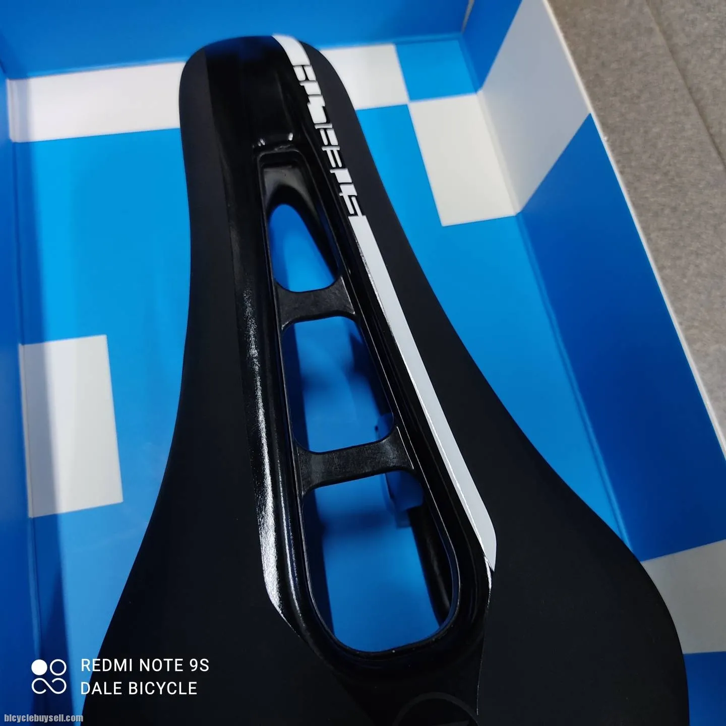 PRO STEALTH CARBON SADDLE
