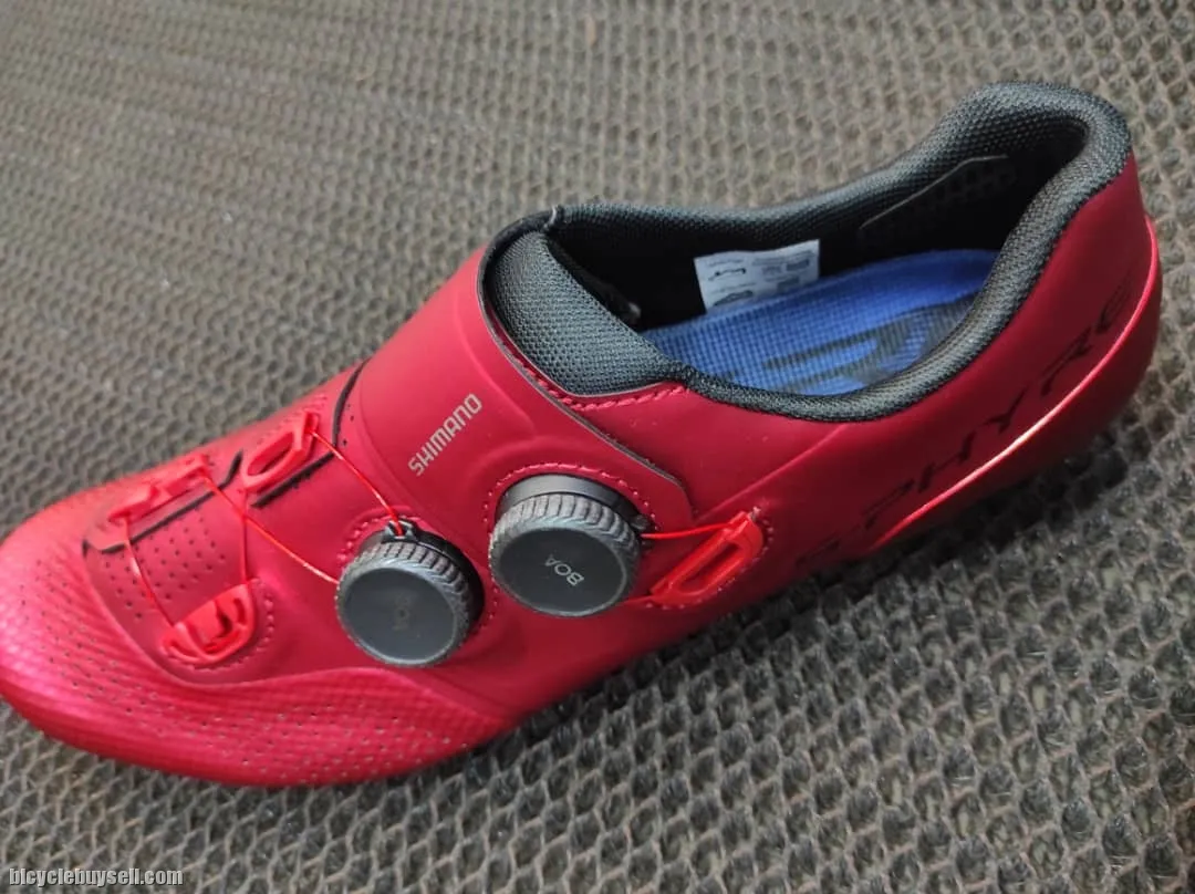 SHIMANO RC9 SH-R902 S-PHYRE. FREE SHIPPING 1 DAY ARRIVAL