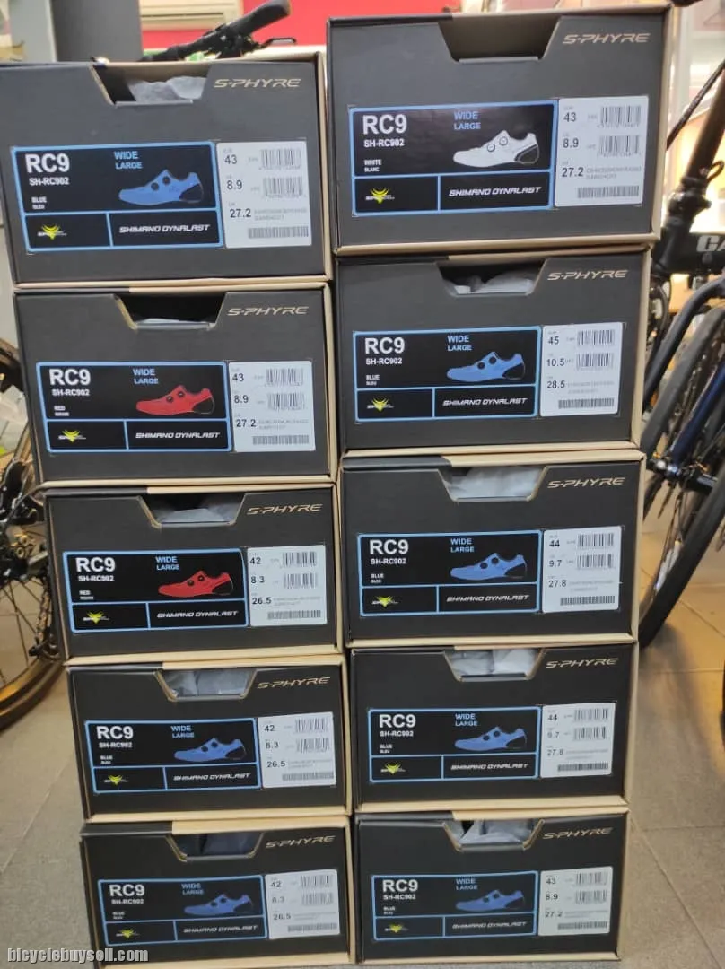 SHIMANO RC9 SH-R902 S-PHYRE. FREE SHIPPING 1 DAY ARRIVAL
