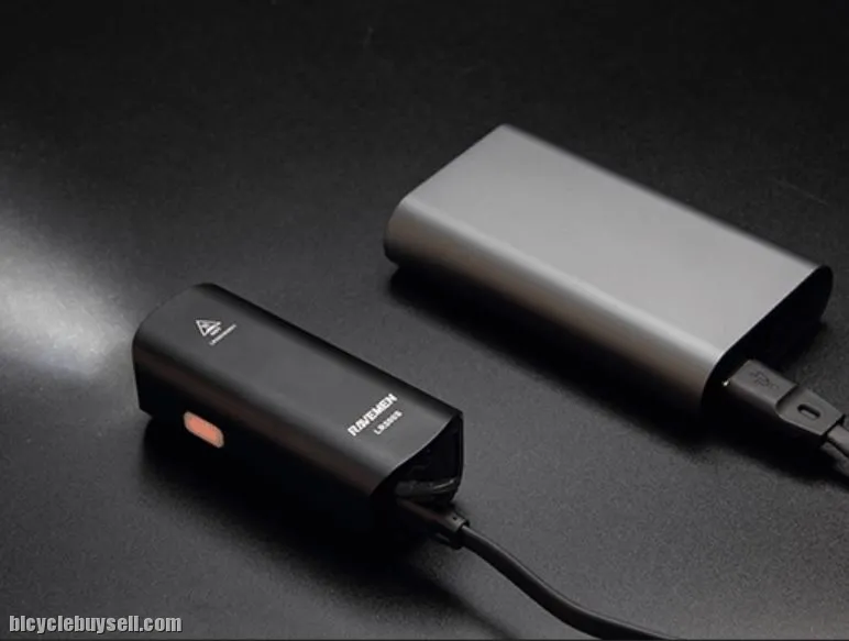 Ravemen LS-CT02 Front &amp; Rear USB Rechargeable Light Combo Kit