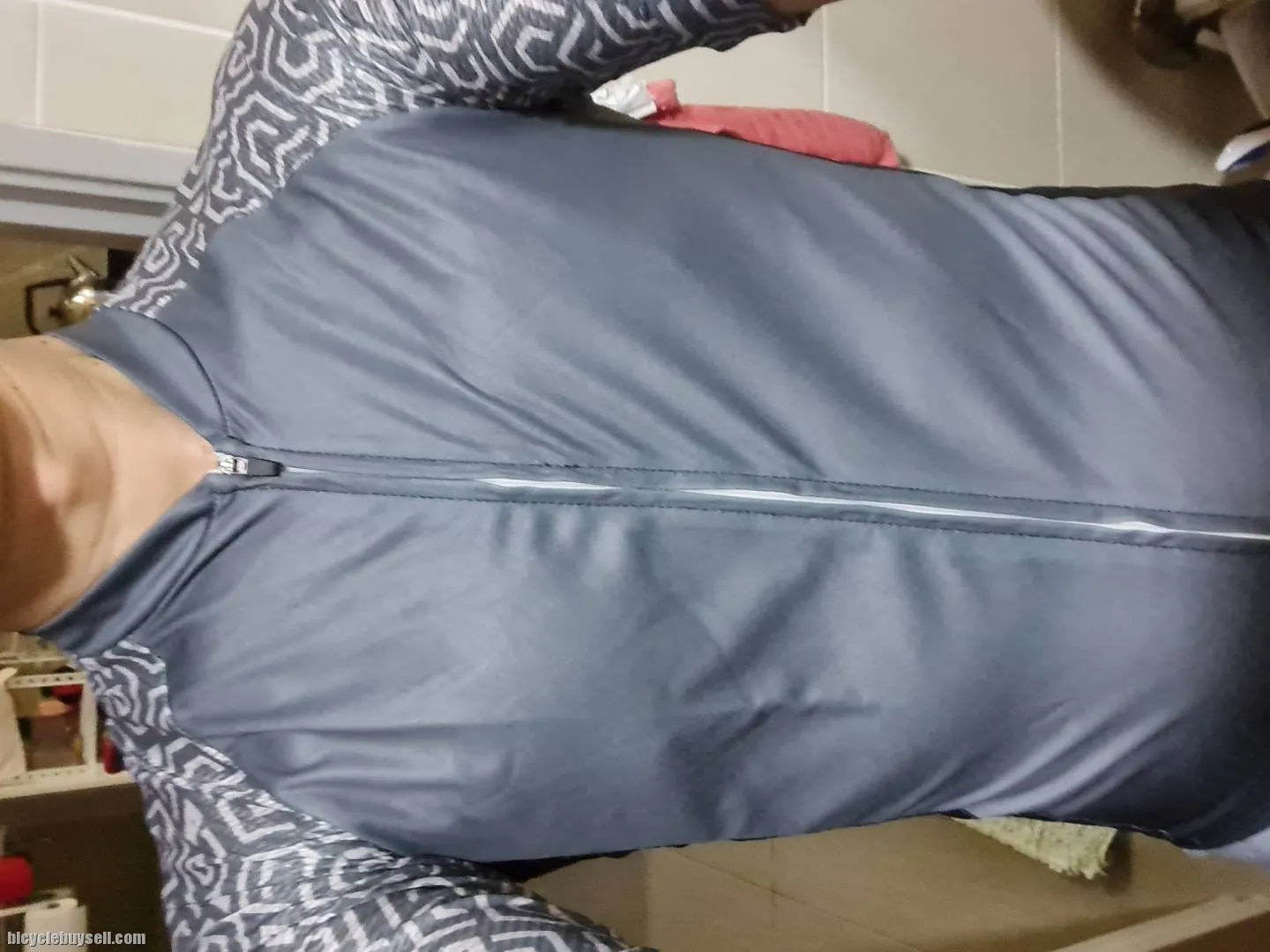 Unique grey design jersey