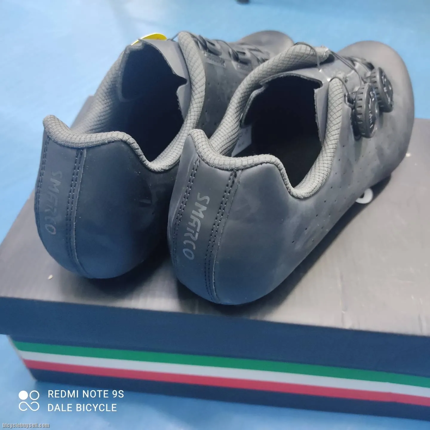 SMARCO NEW MODEL ROAD CYCLING SHOES FREE BAG