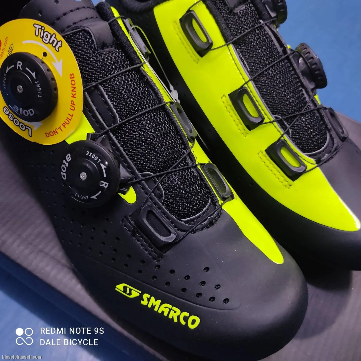 SMARCO ROAD CYCLING SHOES BLACK FLORO YELLOW SIZE 39