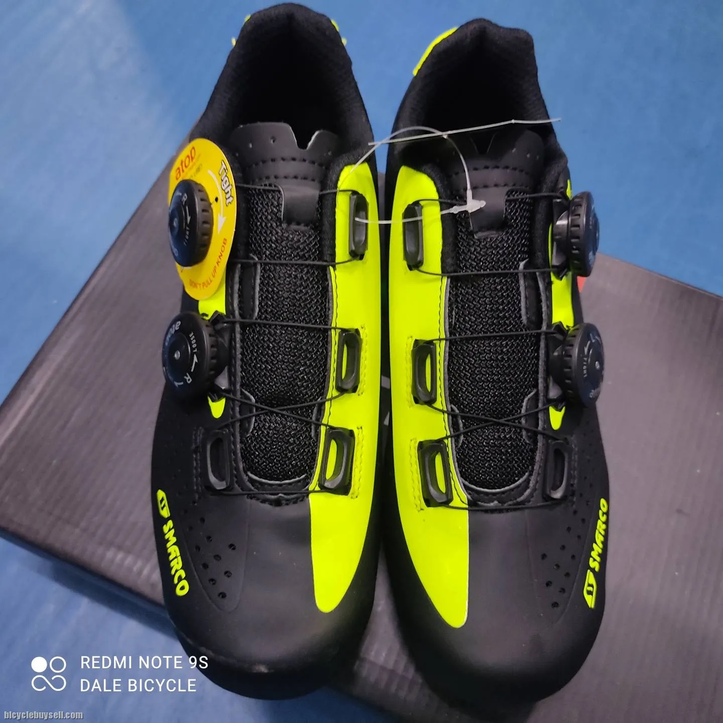 SMARCO ROAD CYCLING SHOES BLACK FLORO YELLOW SIZE 39