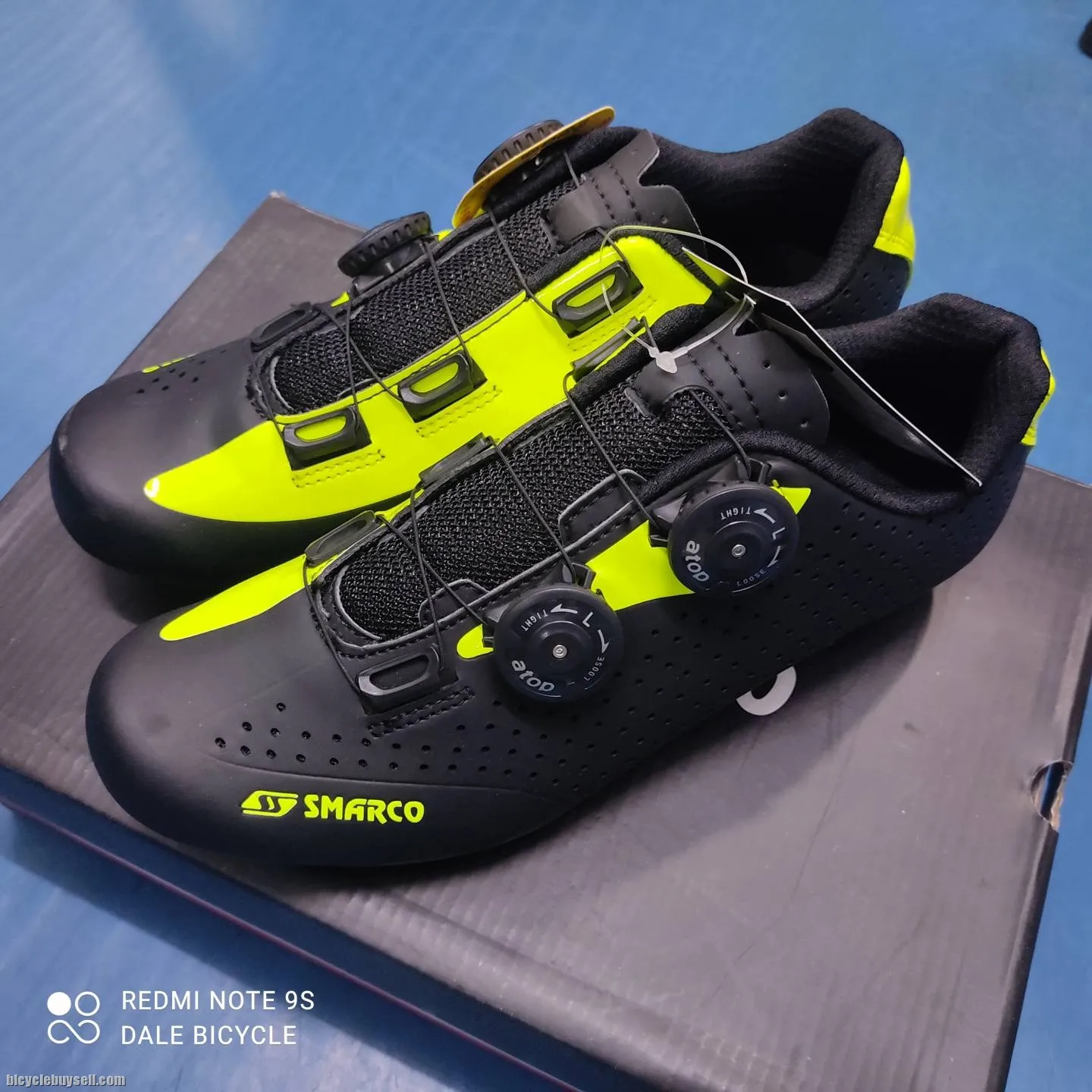SMARCO ROAD CYCLING SHOES BLACK FLORO YELLOW SIZE 39