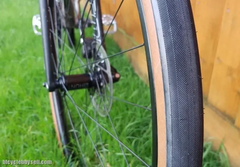 Panaracer Gravel King Plus+ TLC 700c (32c) Tubeless Ready Brown Wall Tire
