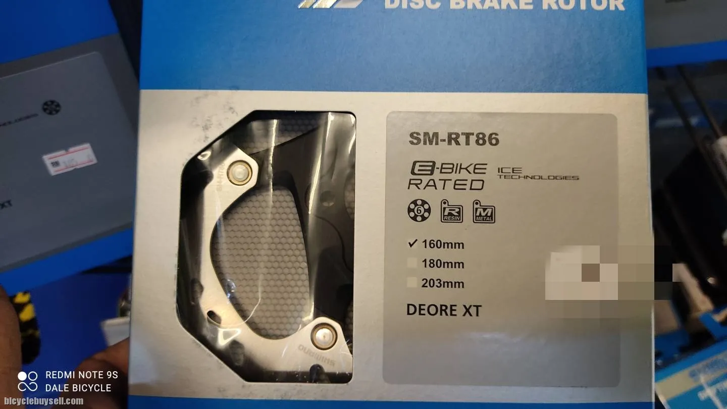 SHIMANO XT SM-RT86 6 BOLT ICE-TECH ROTOR 1