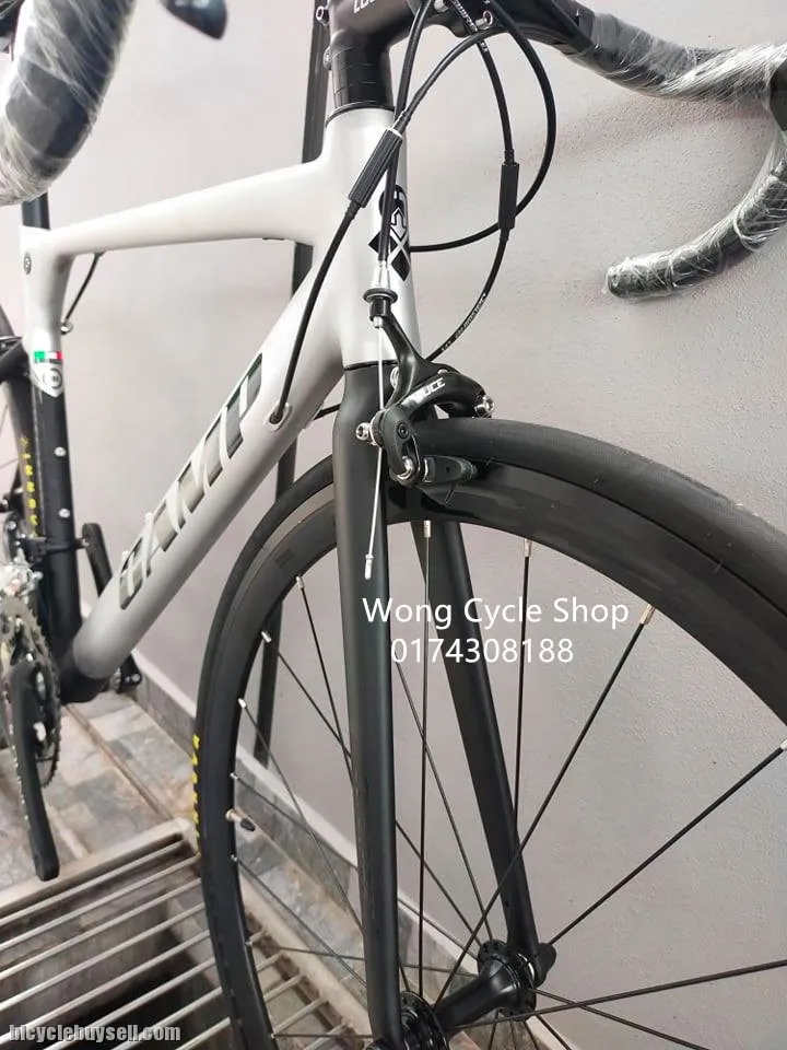 CAMP ITALY RADON ROAD BIKE