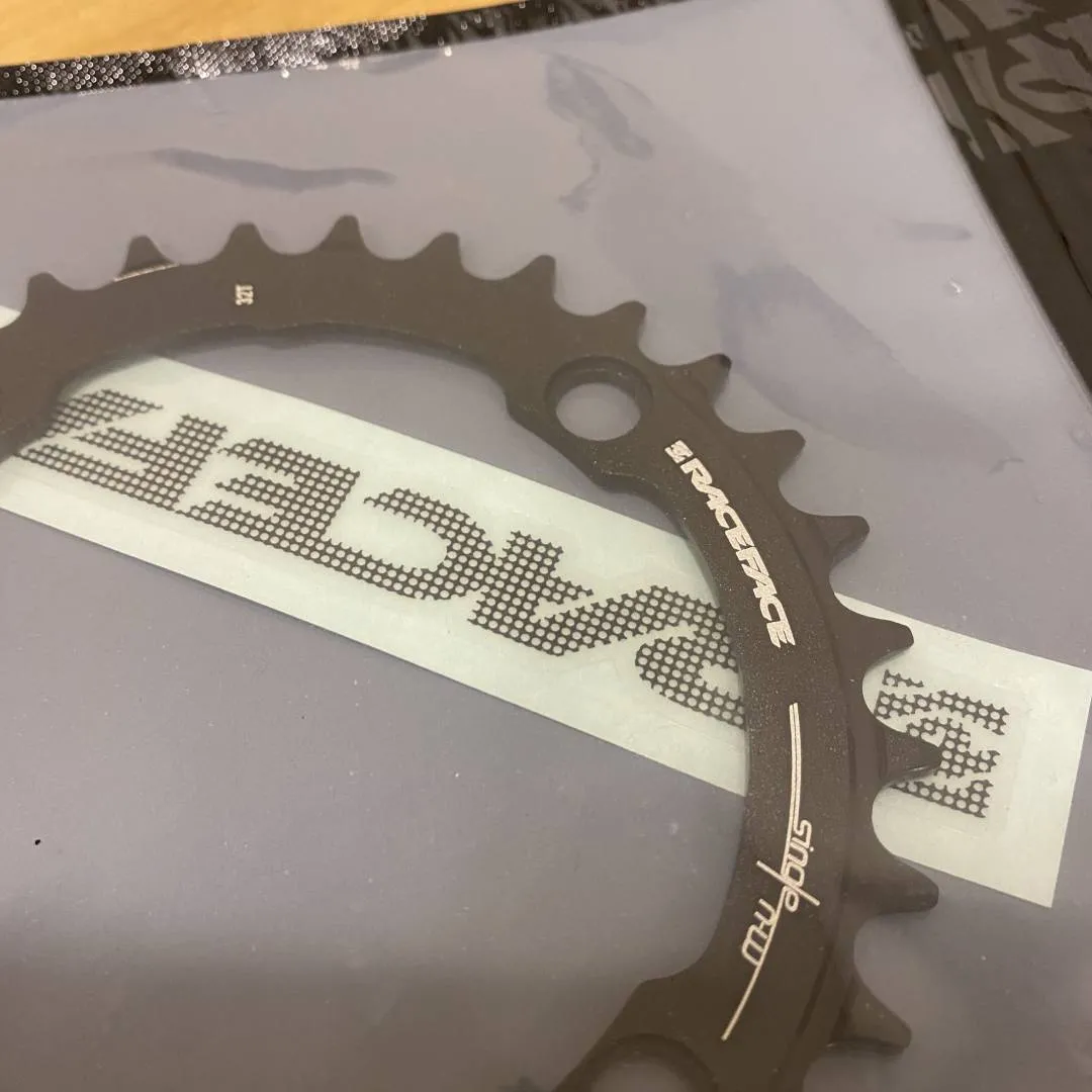 Raceface narrow wide 104bcd chainring