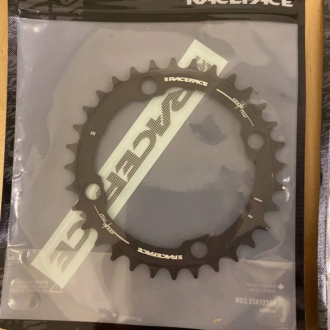 Raceface narrow wide 104bcd chainring