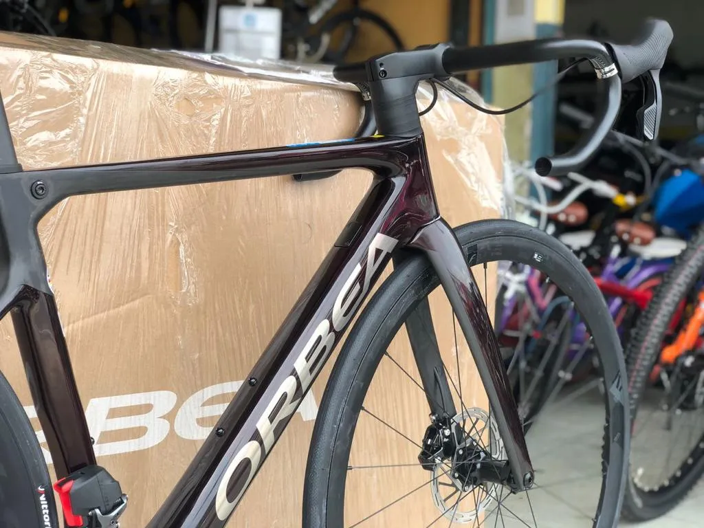ORBEA ORCA M31eLTD PWR ROADBIKE