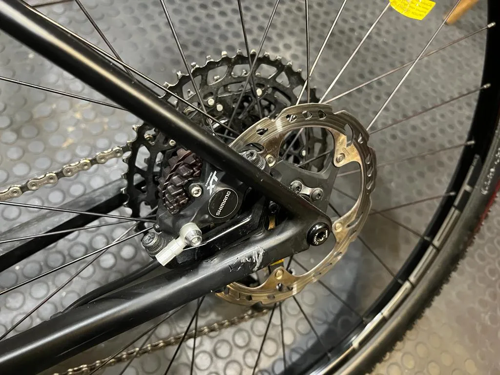 Used : CANNONDALE LEFTY 29" SIZE L