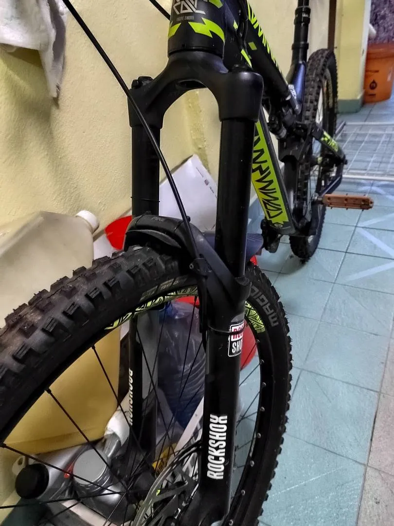 Commencal AM4 Full Sus