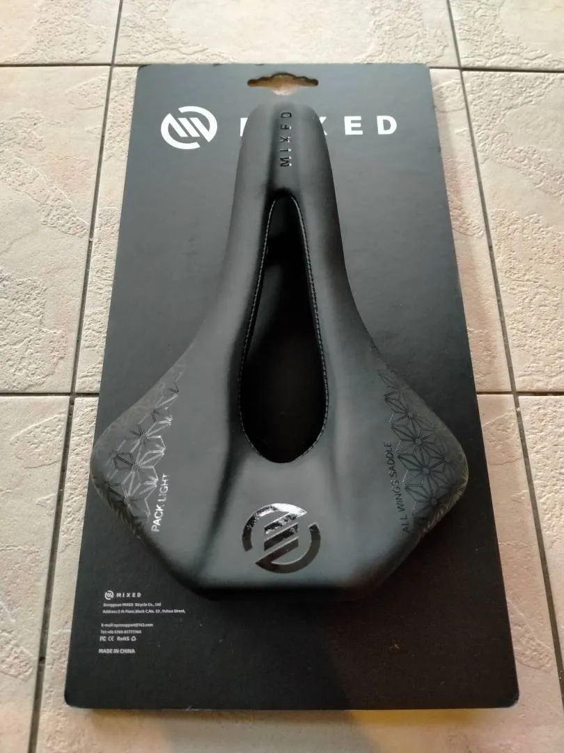 MIXED Road Saddles