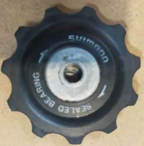 SHIMANO DEORE XT TENSION PULLEY (USED LESS THAN 120KM) - SELLLING CHEAP
