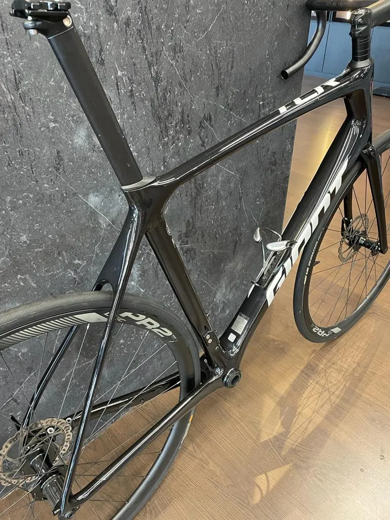 GIANT TCR CARBON FRAME SET CHEAP CHEAP SELLING !