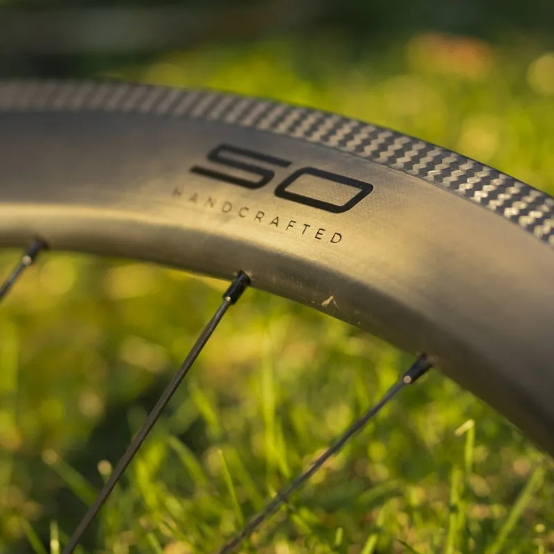 Avians CR3 R325 38mm 50mm 1 year warranty rim brake