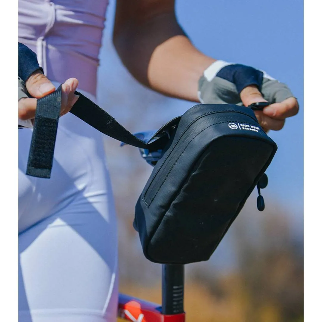 Monton Saddle Bag