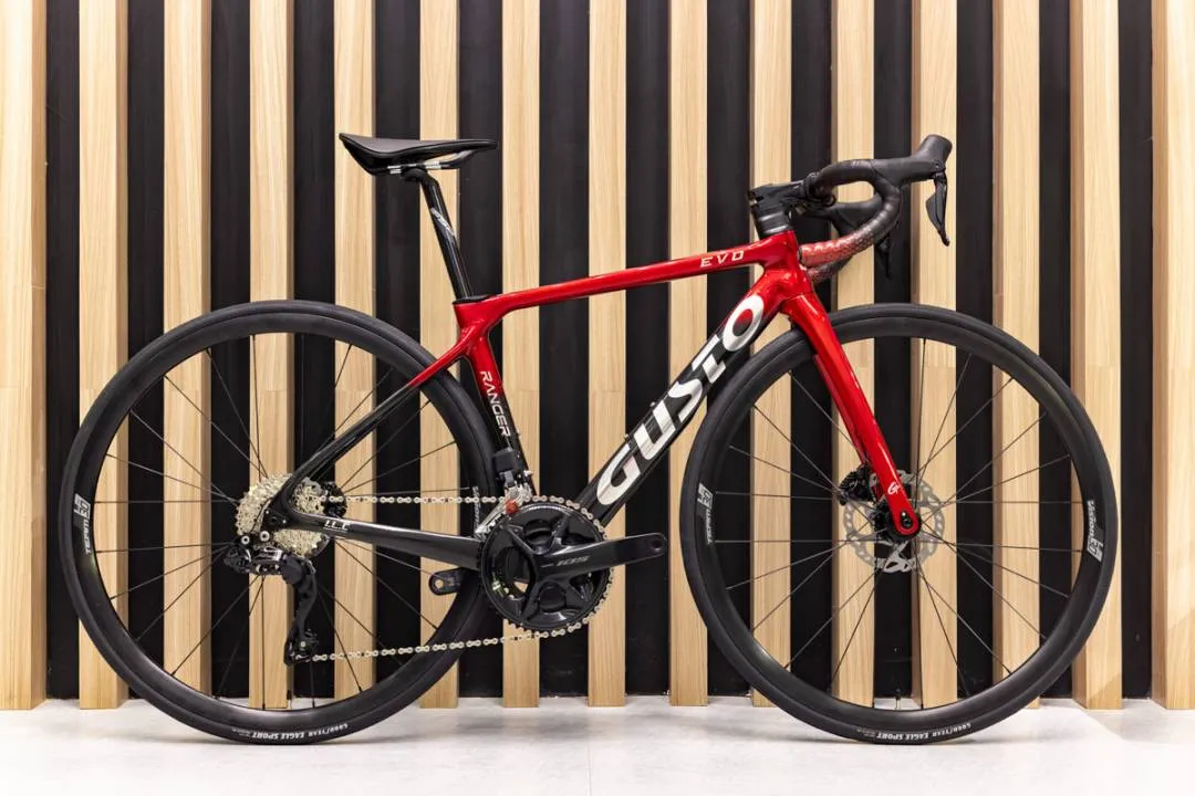 GUSTO RANGER EVO SPORT 105 Di2 12-Speed All Rounder Road Bike (PM for size)