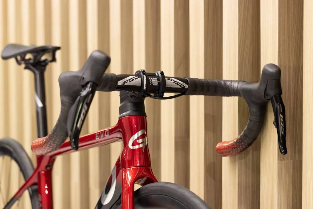 GUSTO RANGER EVO SPORT 105 Di2 12-Speed All Rounder Road Bike (PM for size)