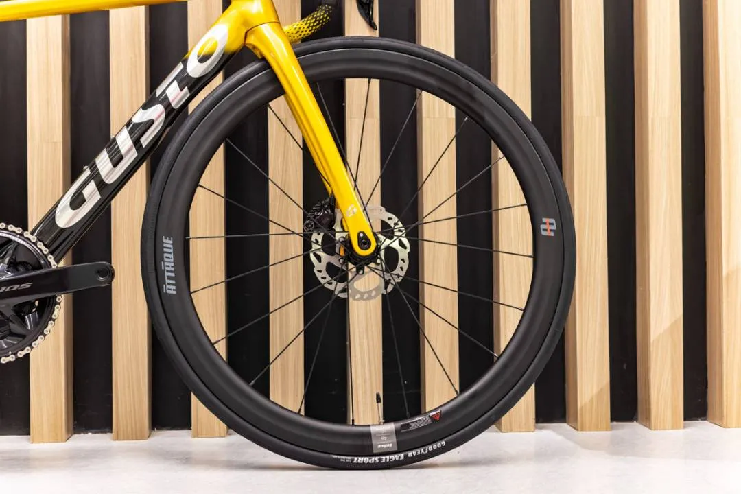 GUSTO RANGER EVO SPORT Team Limited 105 Di2 12-Speed All Rounder Road Bike (PM for size)