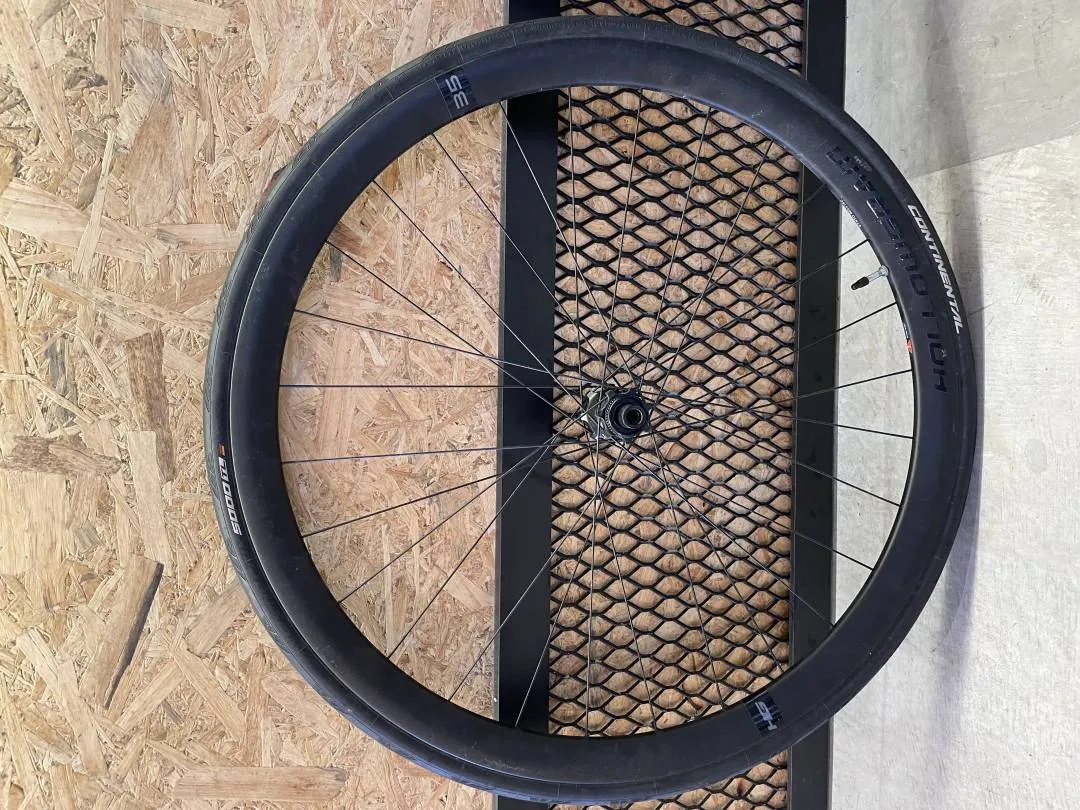 Hollowgram 35mm Carbon wheelset disc