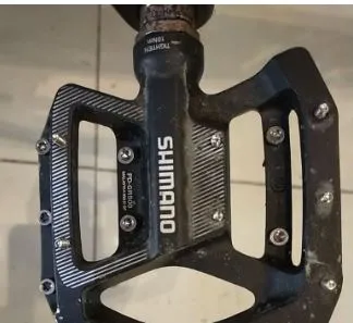 SHIMANO GR500 PEDAL - USEd less than 1 MONTHS GENUINE PART GUARANTEED tip top working conditions (BO