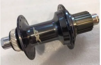 SHIMANO DEORE XT 12SPEED REAR HUB WITH MICROSPLINE BODY USED 2 WEEKS ONLY - SELL TO UPGRADE