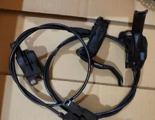 SHIMANO BRAKESET HYDRAULIC USED MILEAGE 198KM (SELLING CHEAP) KEPT IN STOREROOM FOR QUITE SOMETIME