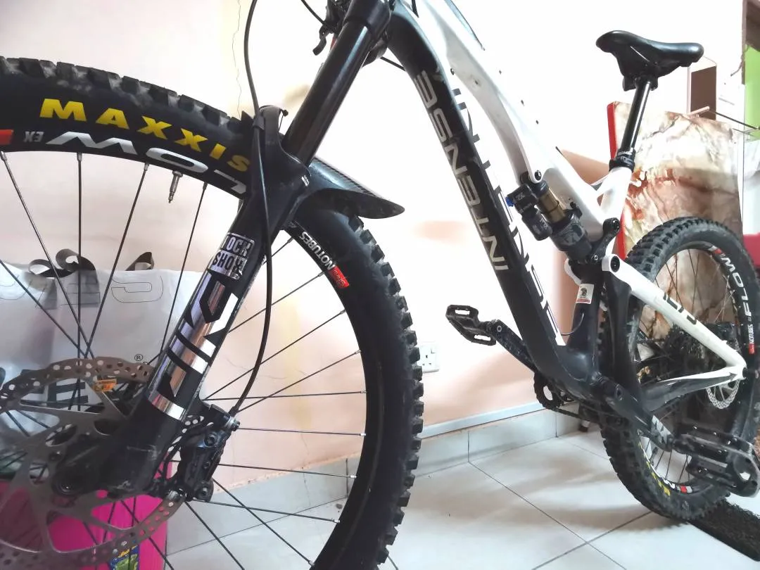 Intense Tracer T275 (Limited white edition)