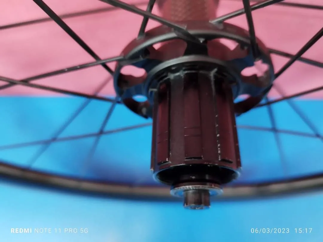 Tuff P3 .4 carbon wheelset. Ratchet system