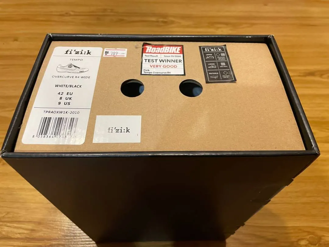 Fizik Tempo Overcurve R4 Size UK 8/42 Wide