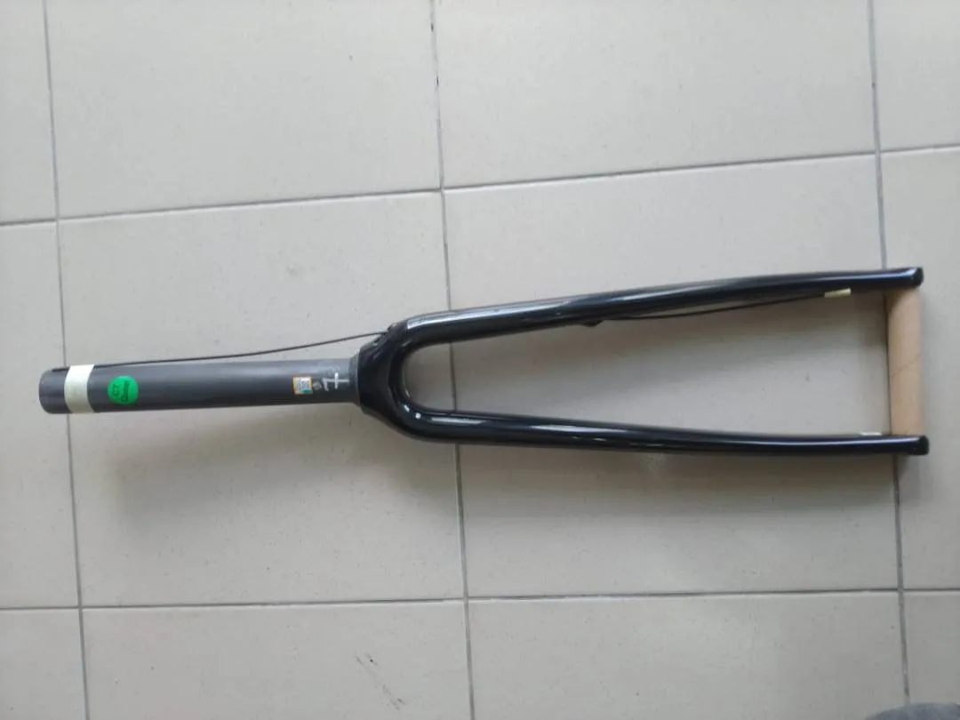Original Canyon Endurace 650B carbon fork ( disc brake type)