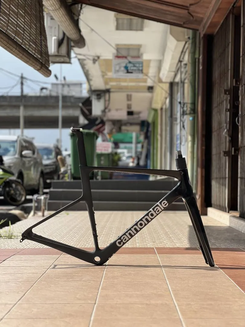 Cannondale Supersix EVO Hi-Mod Jet Black - READY STOCK