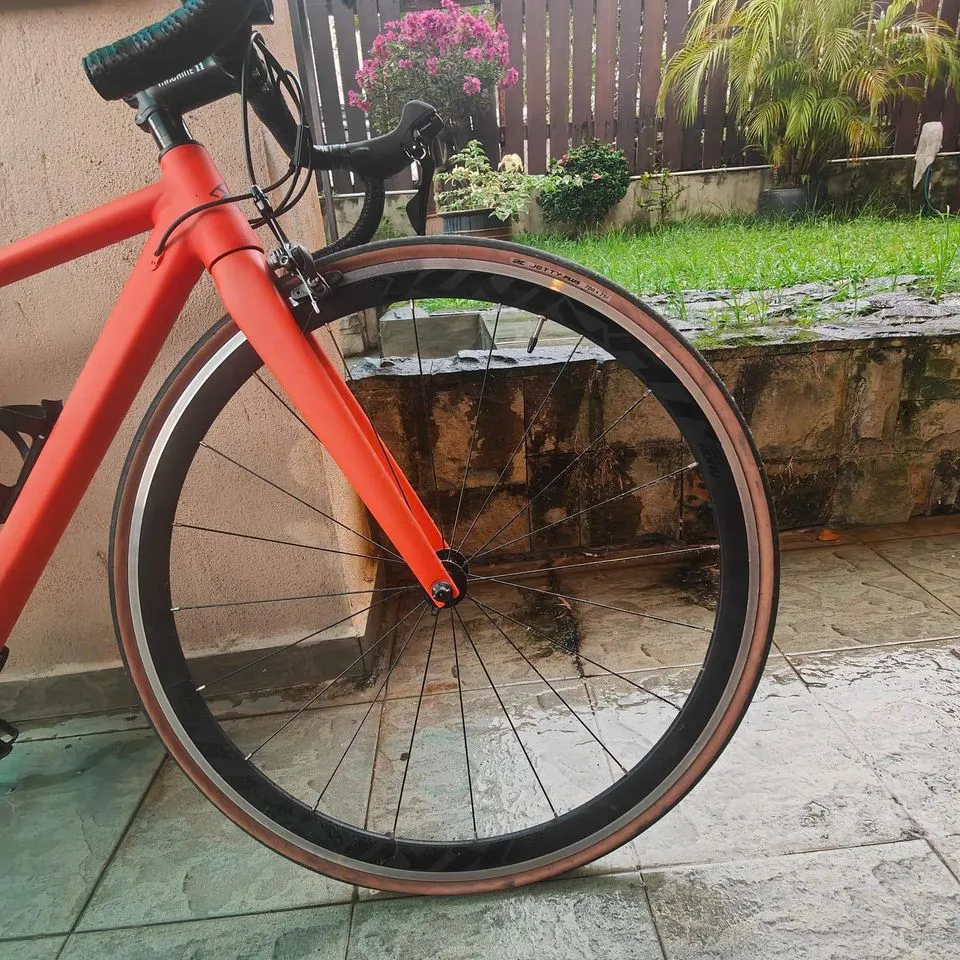 Kespor 11 speed road bike KOM setup 50/34 105 groupset used