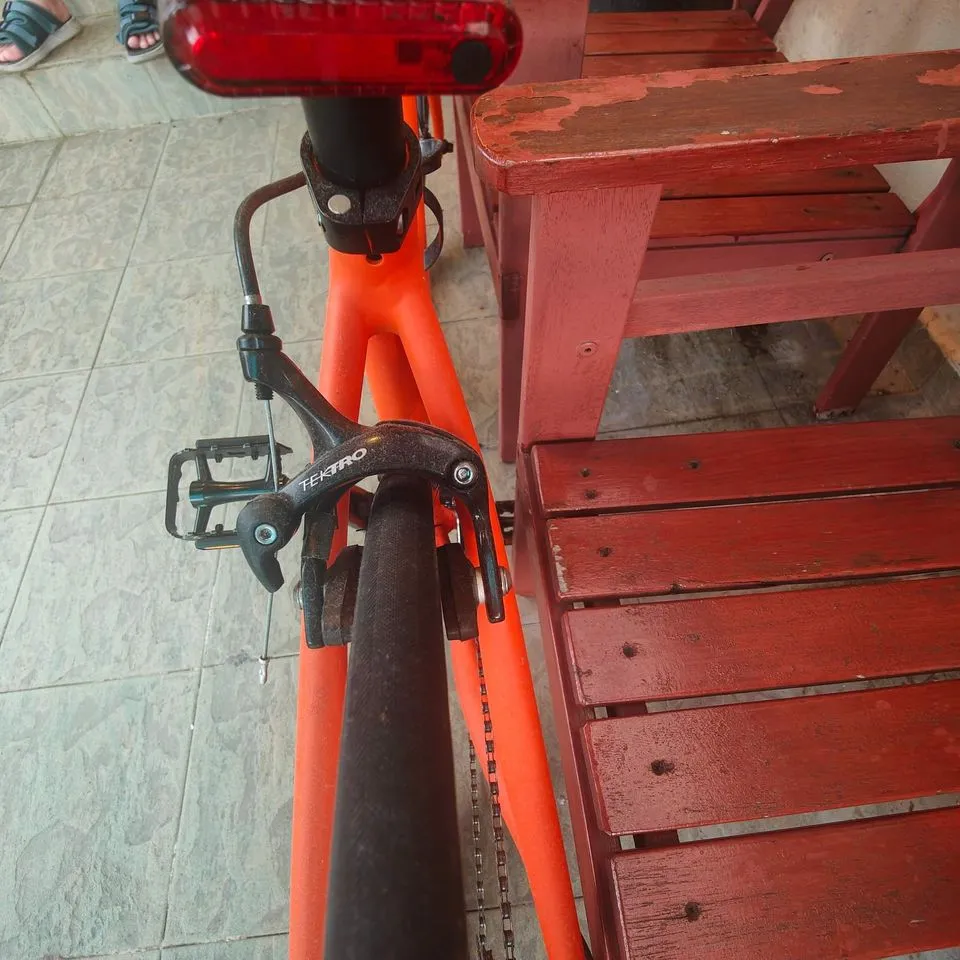 Kespor 11 speed road bike KOM setup 50/34 105 groupset used
