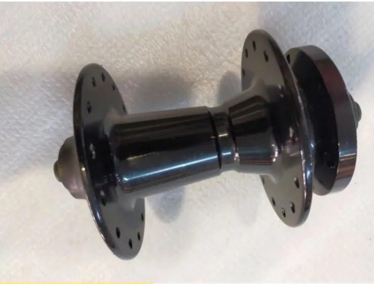 FRONT HUB QR TYPE 32HOLE ALLOY - USED FEW WEEKS ONLY