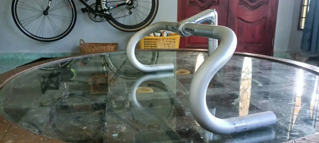 Handle bar