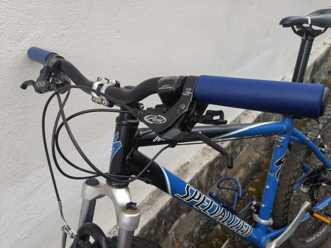 SOLD - Retro Specialized Hardrock MTB