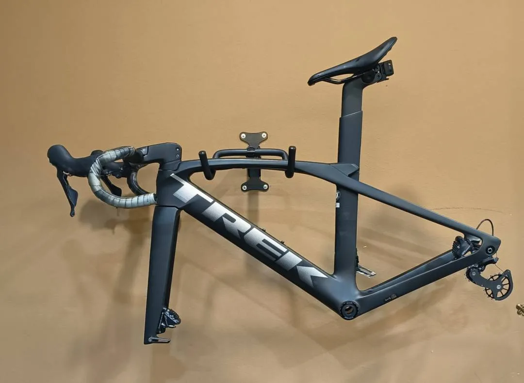 Trek Madone 2021 Project One SLR6