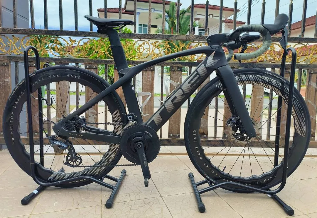 Trek Madone 2021 Project One SLR6