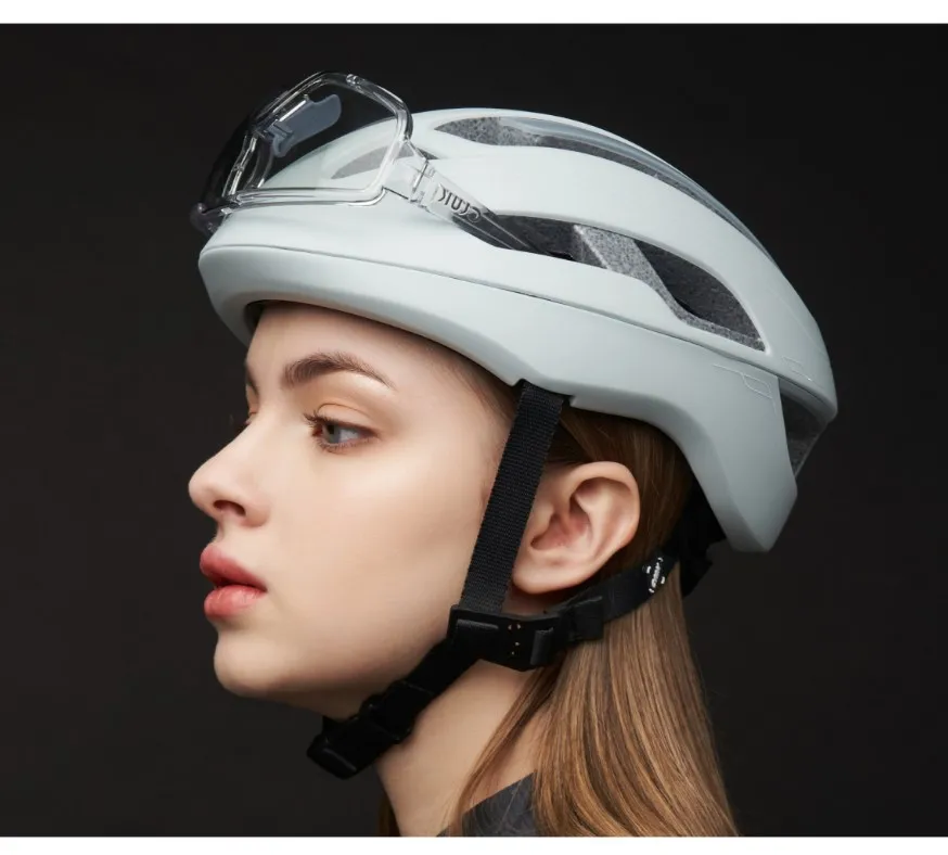 CRNK Cycling Helmet Angler