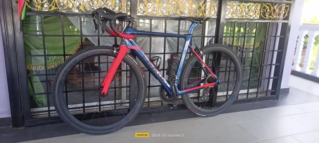 TRINX Rapid 2.0 Carbon Road Bike