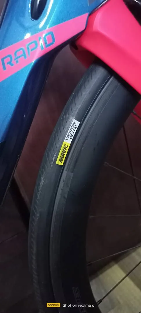 TRINX Rapid 2.0 Carbon Road Bike