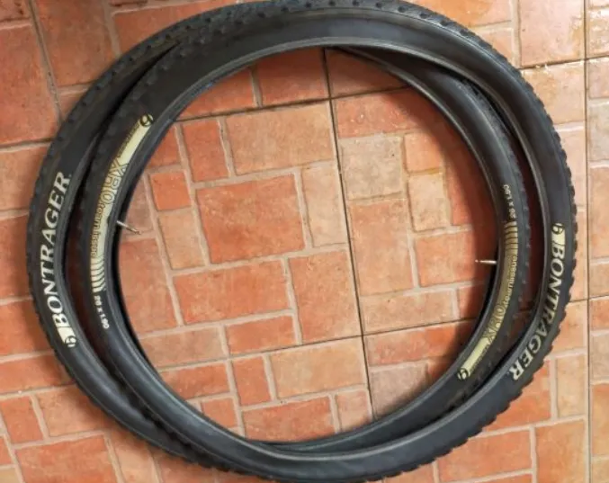 BONTRAGER XRO TEAM ISSUE 26X1.9 ULTRALIGHT WEIGHT (2PIECES PAIR) USED LESS THAN 80KM COMES WITH INNE
