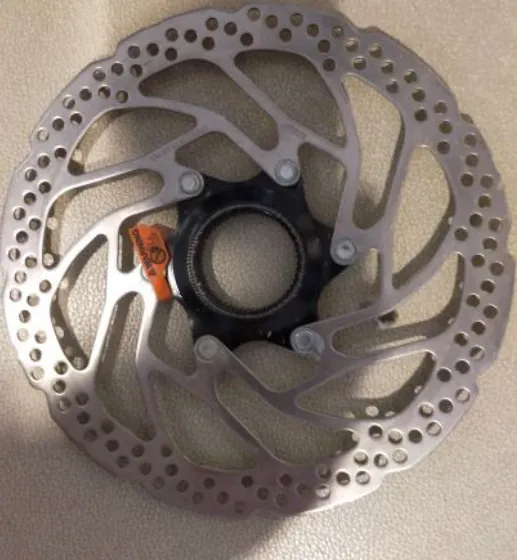 SHIMANO GENUINE 180MM CENTER LOCK ROTORS TAKEN OUT FROM NEW BIKE TWO DIFFRENT DESIGNS CHOOSE ONE