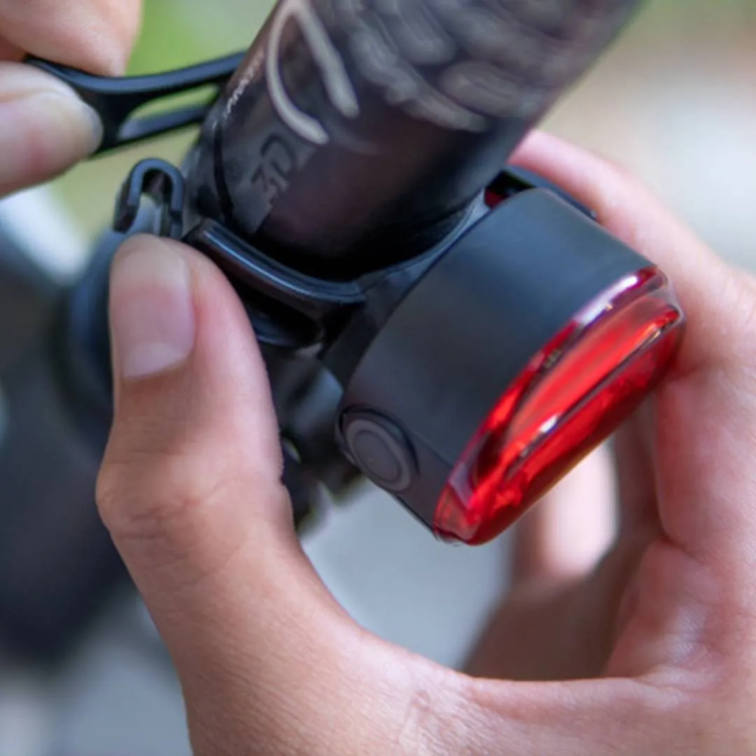 BLOOKE BW-300 BICYCLE REAR LIGHT