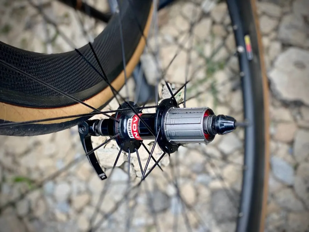Knight 50 ROAD carbon wheelset