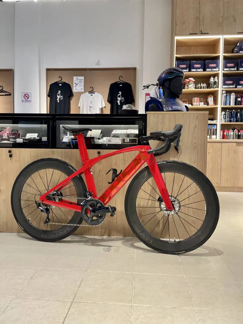 TREK MADONE SL6 2022