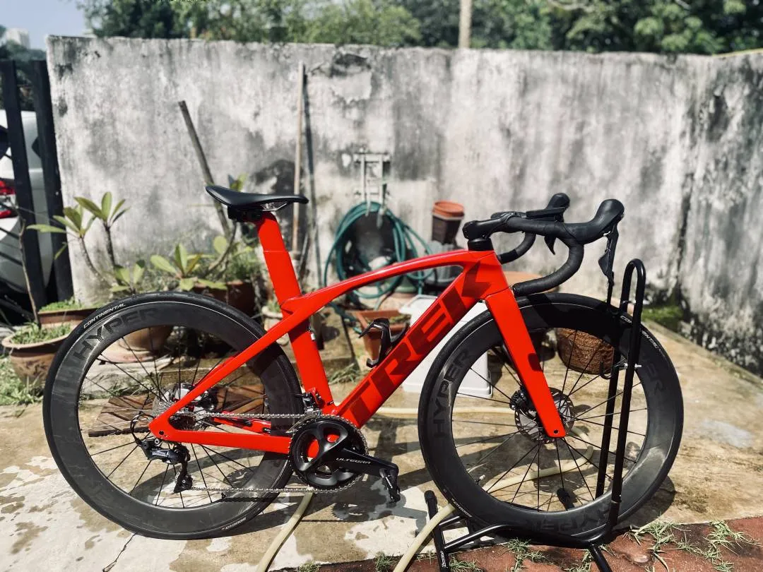 TREK MADONE SL6 2022